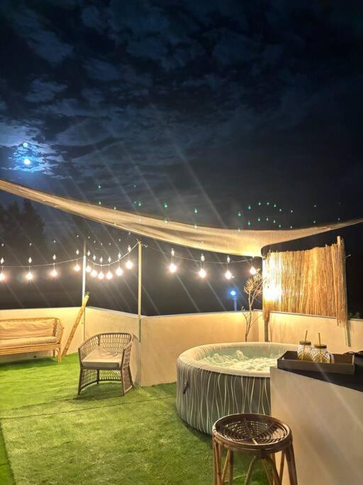 Apartment With Private Rooftop 450 M From The Beach Flic en Flac Ngoại thất bức ảnh